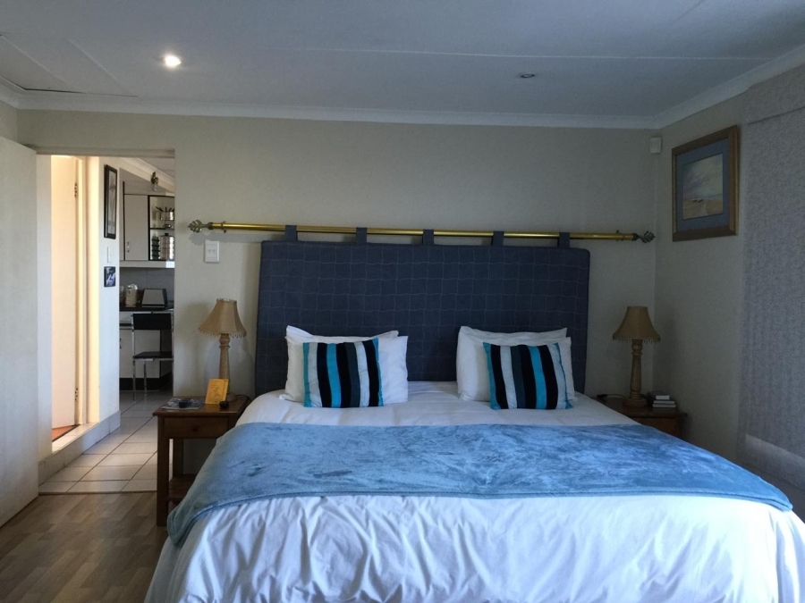7 Bedroom Property for Sale in Gonubie Eastern Cape